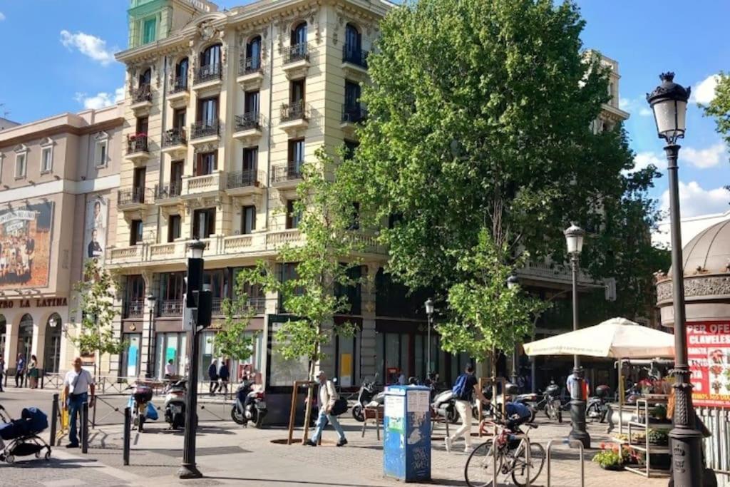 Moderno Apartamento En Pleno Centro Madrid Buitenkant foto