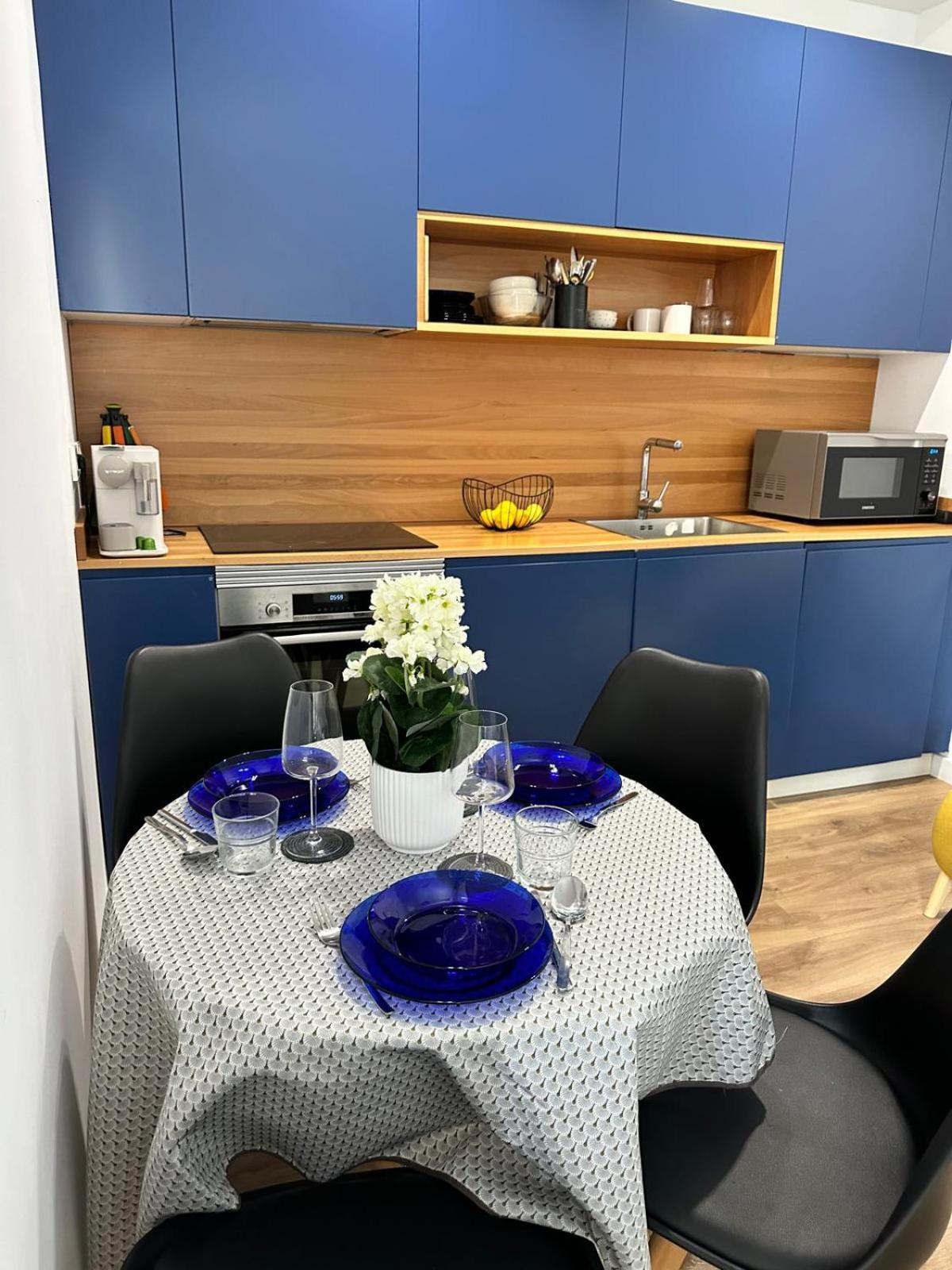 Moderno Apartamento En Pleno Centro Madrid Buitenkant foto