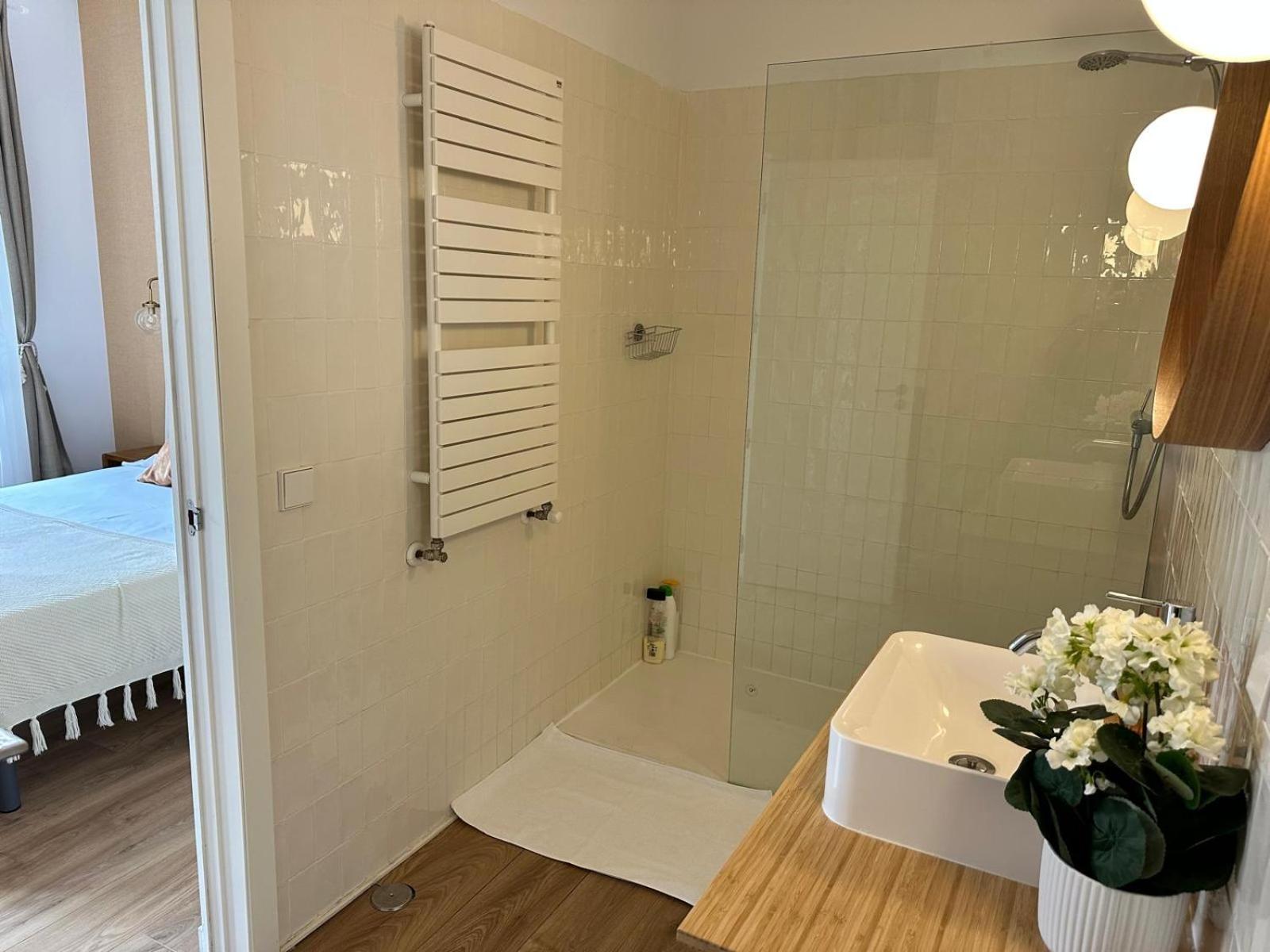 Moderno Apartamento En Pleno Centro Madrid Buitenkant foto